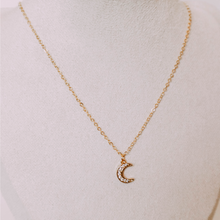 Load image into Gallery viewer, Simple Crescent Necklace