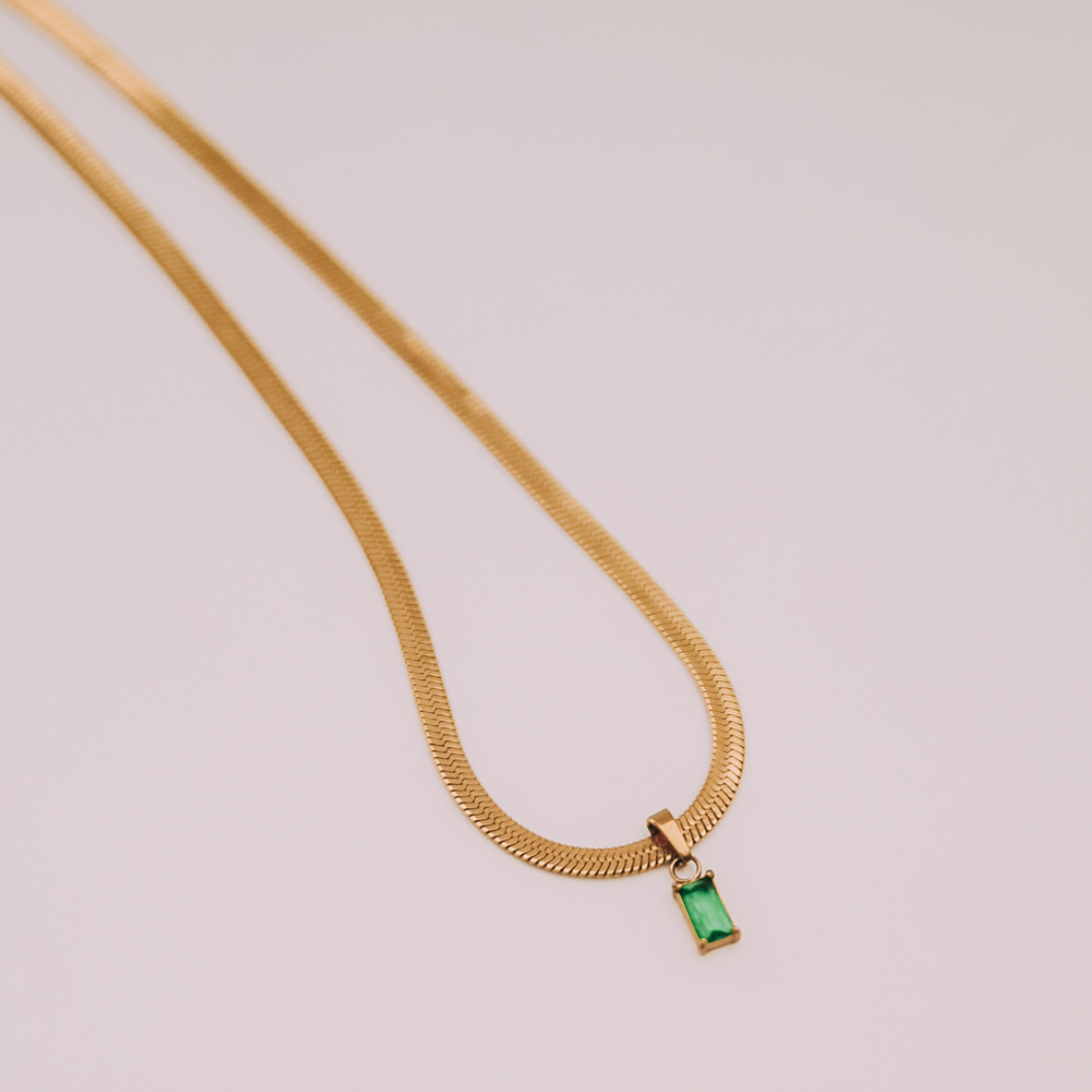 Emerald Dreams Necklace (waterproof)
