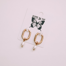Load image into Gallery viewer, Cecilia Pearl Hoops