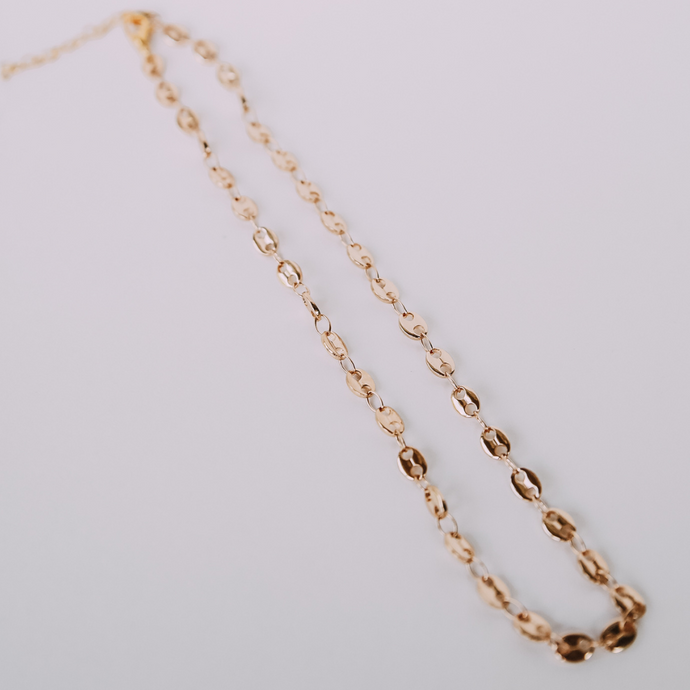 Eyelet Gold Chain Necklace