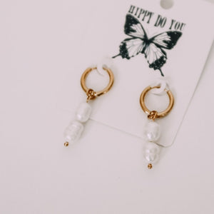 Mini Pearl Hoop Earrings (18k gold filled)