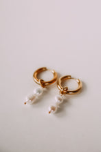 Load image into Gallery viewer, Pearl charm on Gold Earrings Hoop